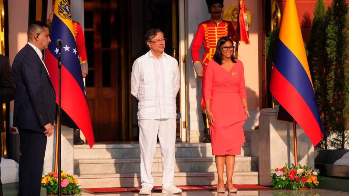 Colombia and Venezuela Team Up to Secure Shared Border