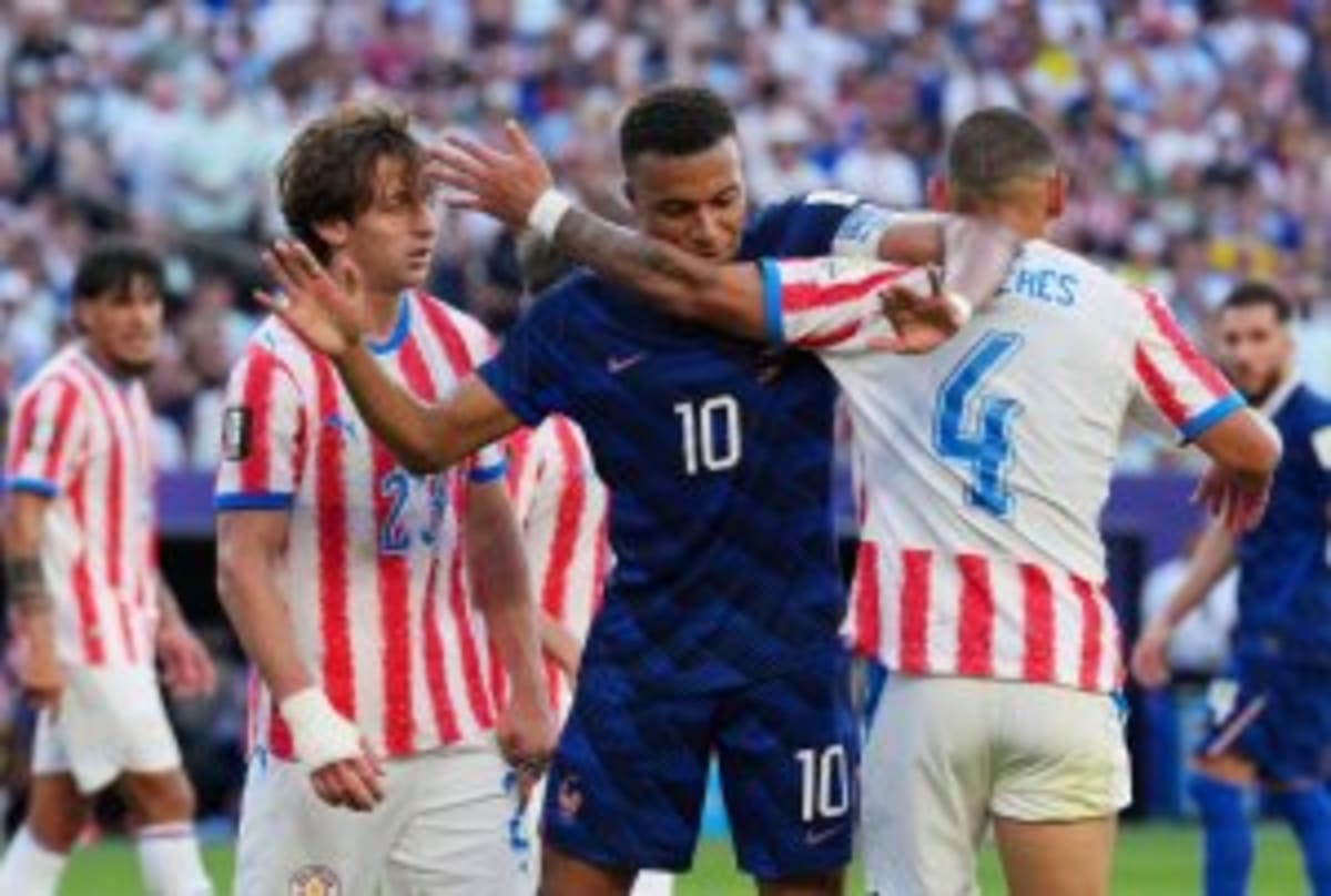 Messi Leads Argentina's 3-Goal Comeback to Beat Egypt 3-2 - Image 4