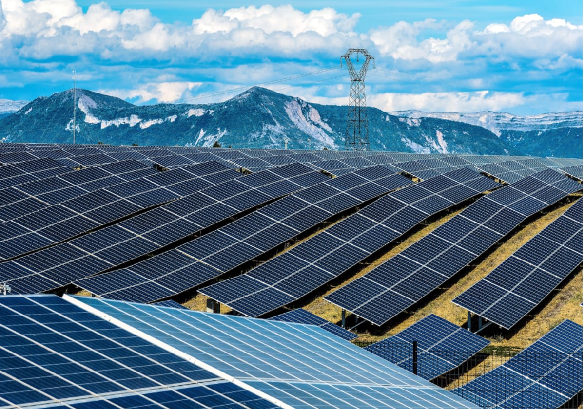 Solar Power Saves Europe During Record-Breaking Heat Waves