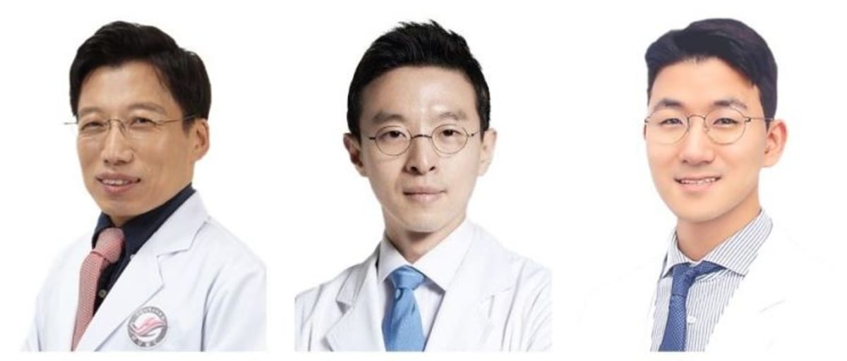 ** Three Korean dental surgery professors standing together at Hallym University Sacred Heart Hospital