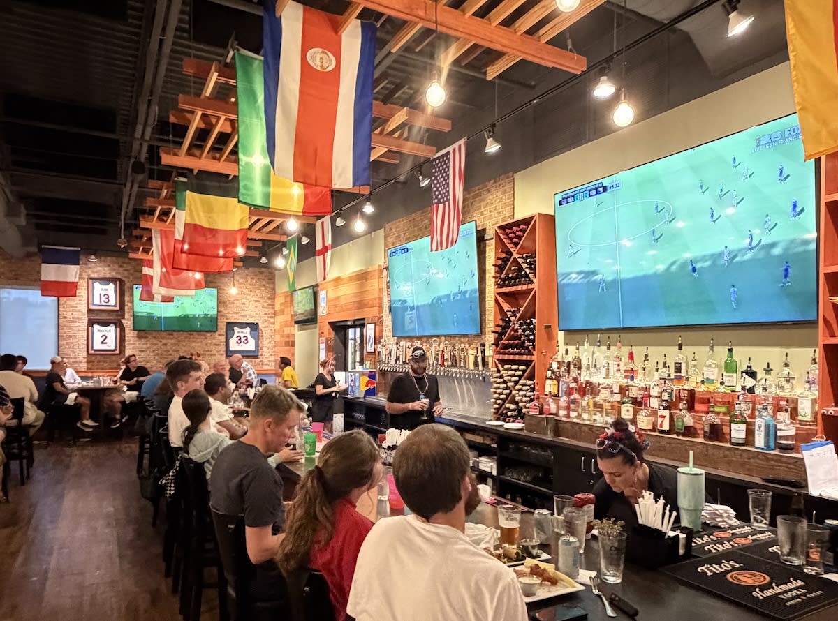 U.S. World Cup Win Packs Charlottesville Bars and Theaters