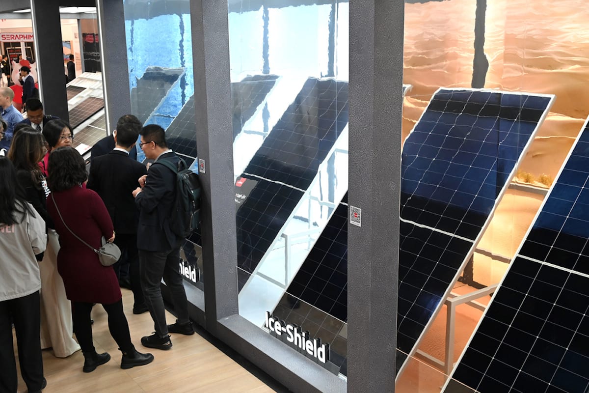 New Balcony Battery Hits 10 kWh Capacity Record