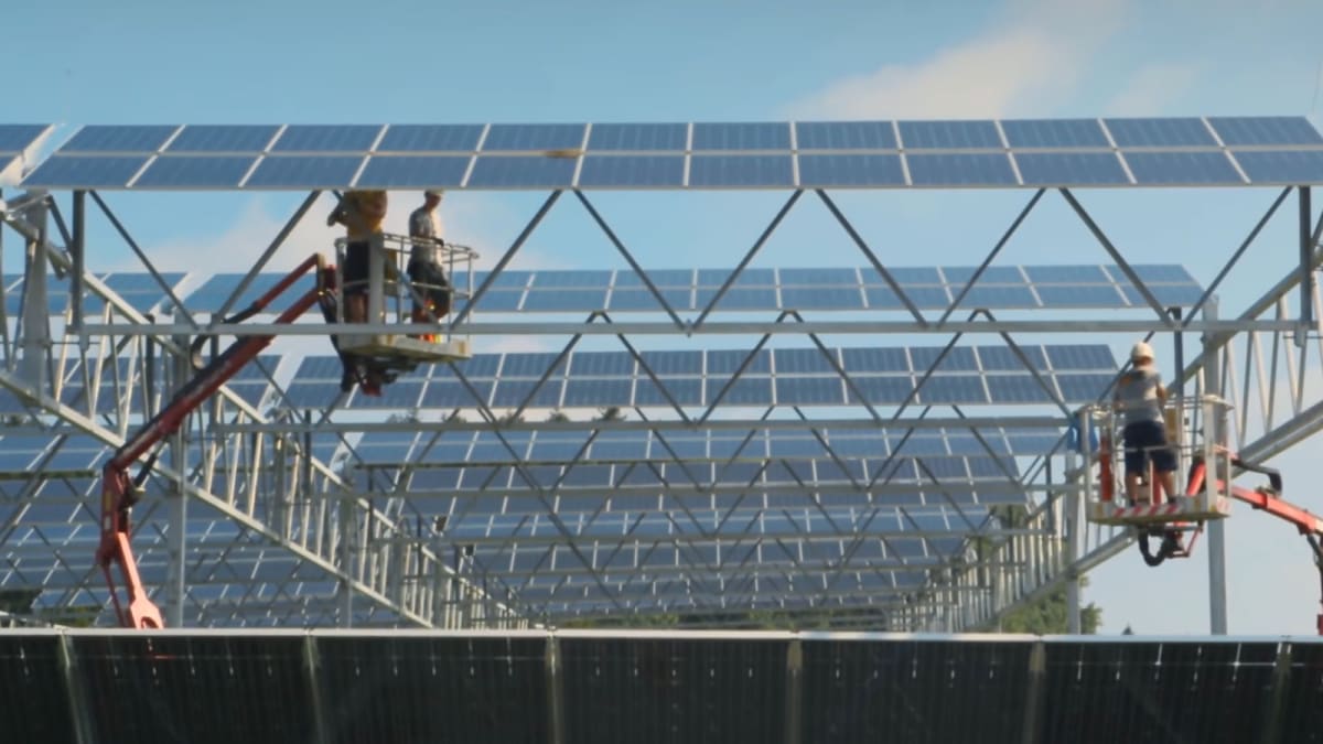 German Solar Panel Hits Record 34.4% Efficiency - Image 2