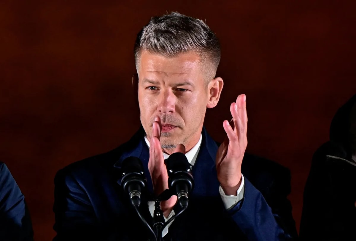 Hungary Elects Peter Magyar, Ending Orban's 16-Year Rule - Image 2