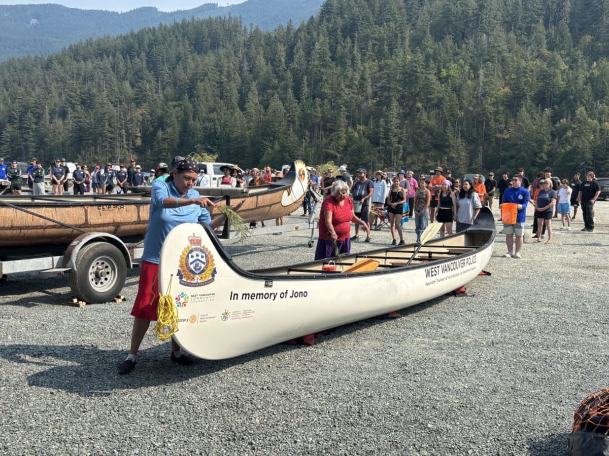 25 Years of Paddling Toward Reconciliation in B.C. - Image 2
