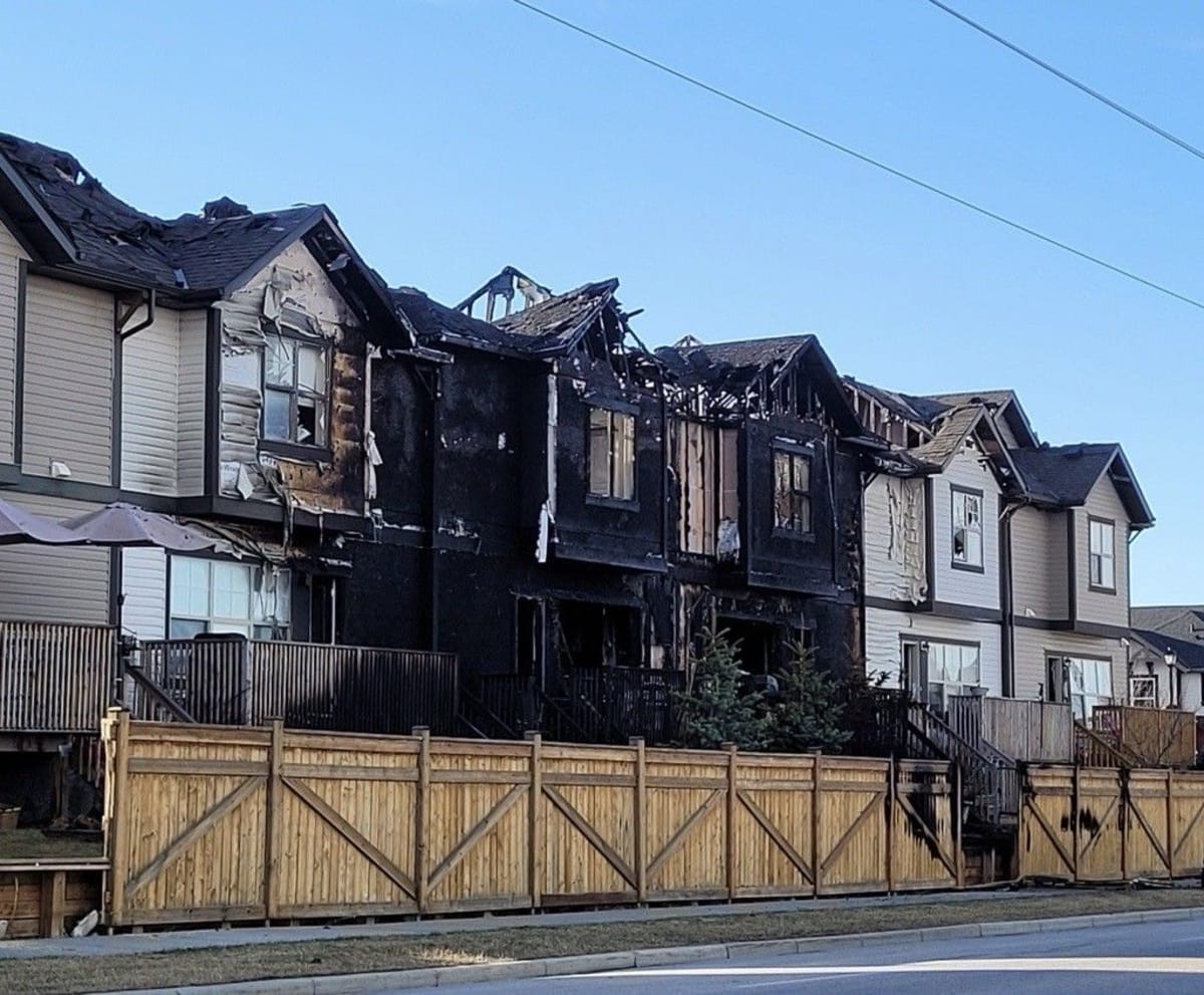 Firefighters Save Cat From Blaze in Cochrane - Image 3