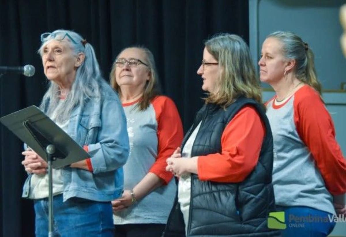 Women's Drop-In Centre Raises Funds Through Worship Event - Image 2