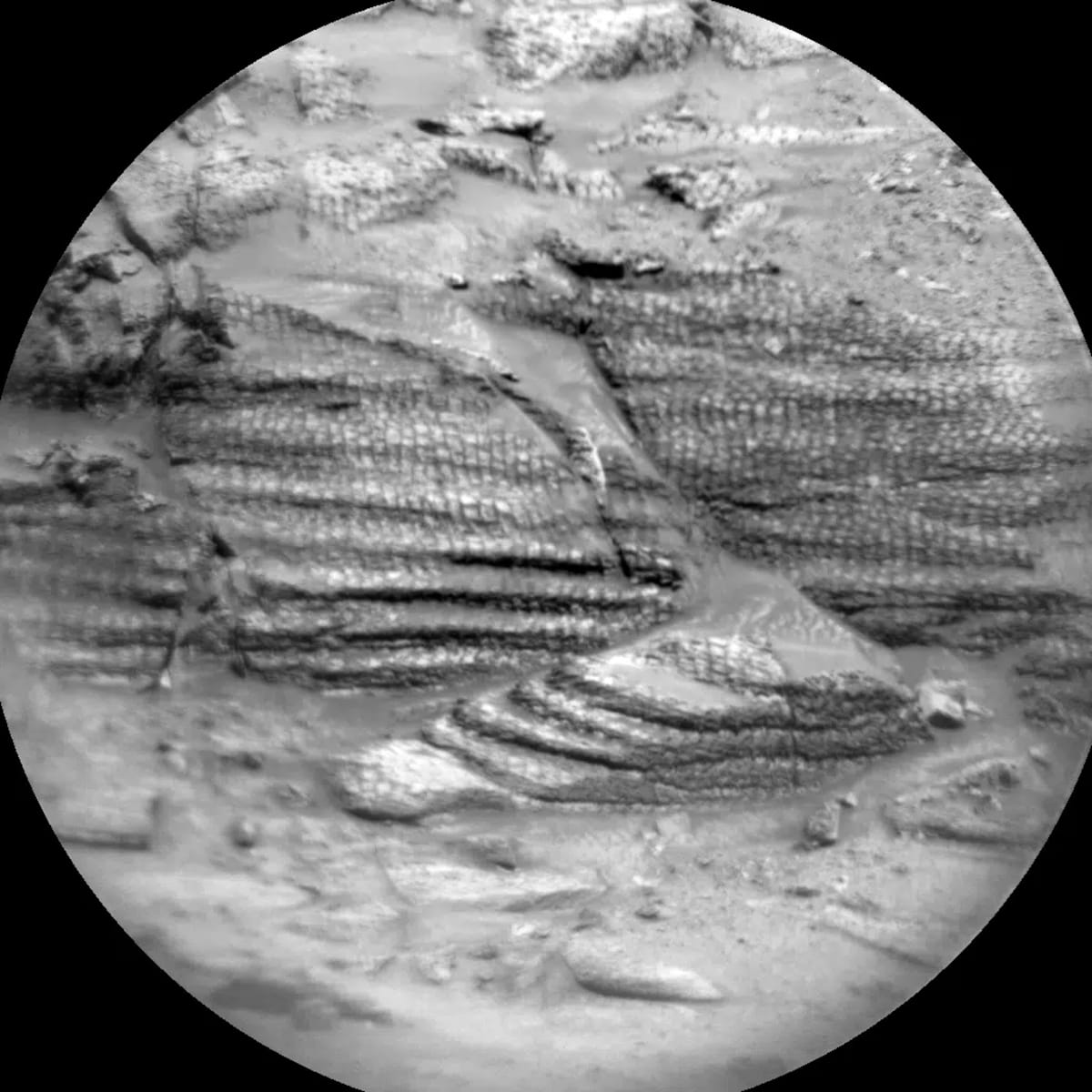 NASA Rover Finds Perfect Mars Spot for New Discoveries - Image 3