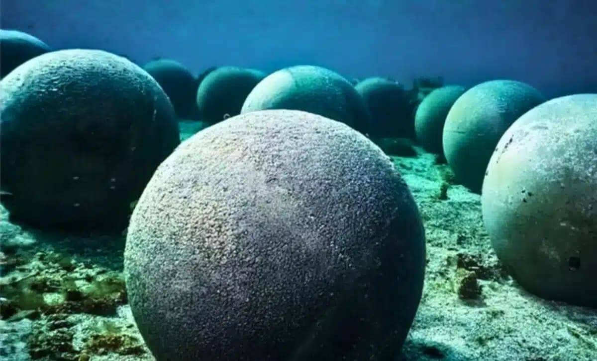 Concrete Spheres Store Clean Energy 800 Feet Underwater - Image 2