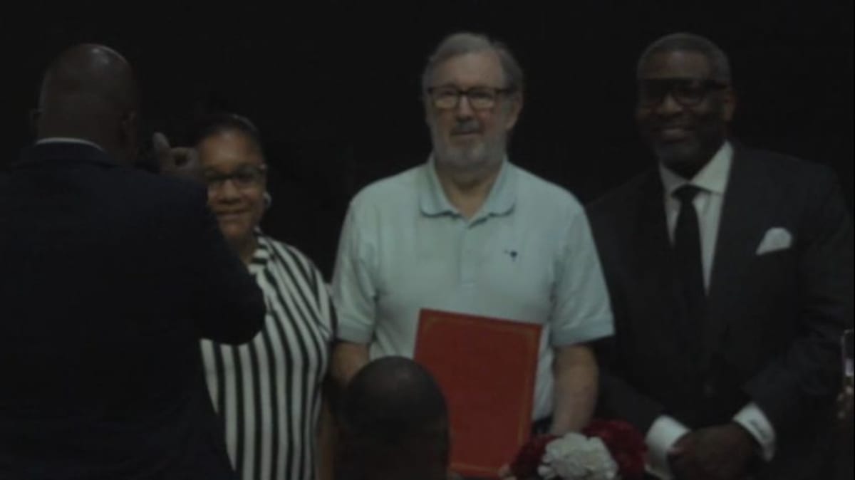 40 Volunteers Honored for Helping Baton Rouge Students