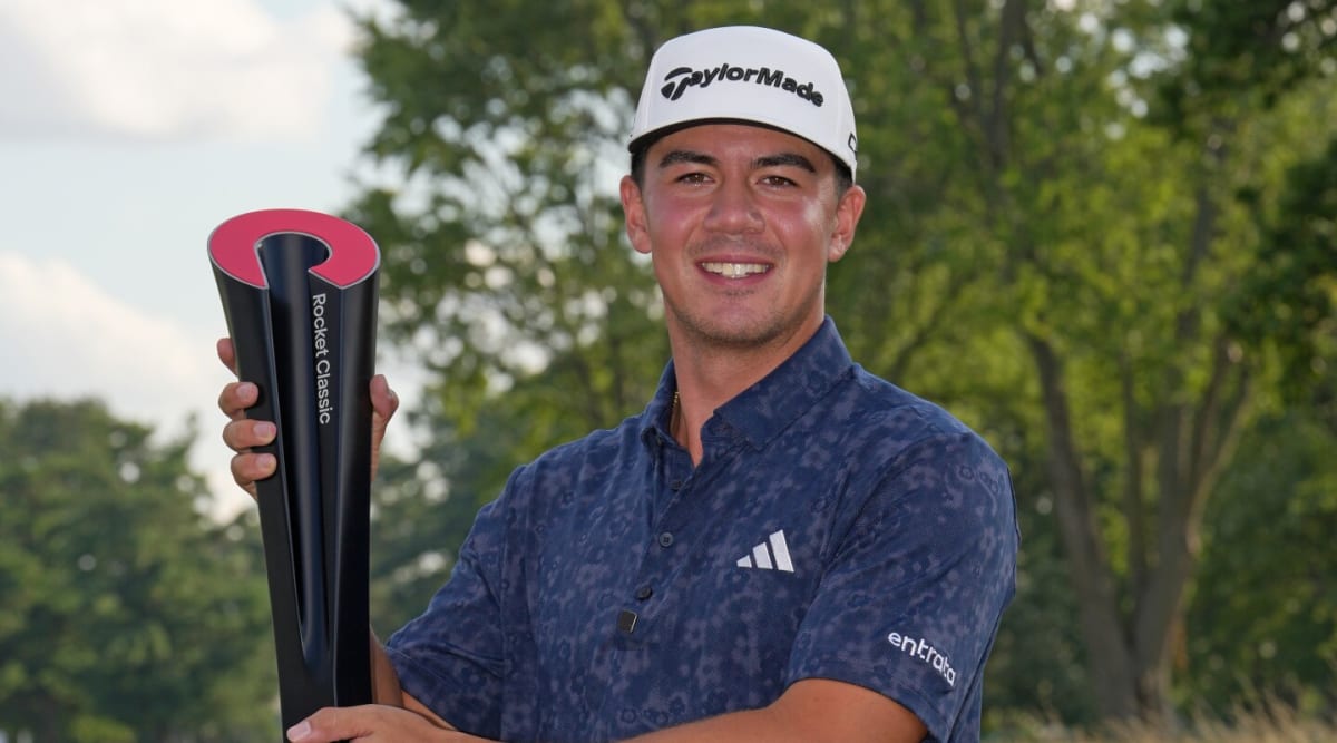 Junior Golf Champ Returns to Masters 10 Years Later - Image 2