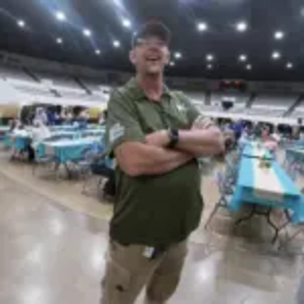 Texas Town Raises $70K to Fight Hunger With Hand-Painted Bowls - Image 3