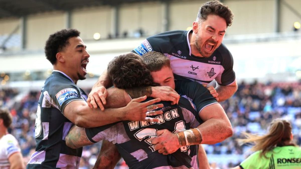 Winless Huddersfield Stuns League Leaders 34-16 - Image 2