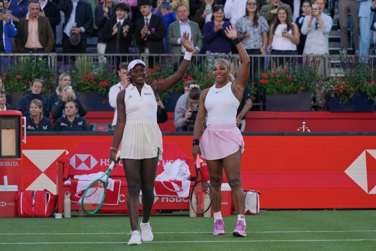 Serena Williams Wins Doubles Comeback After 4-Year Break - Image 2