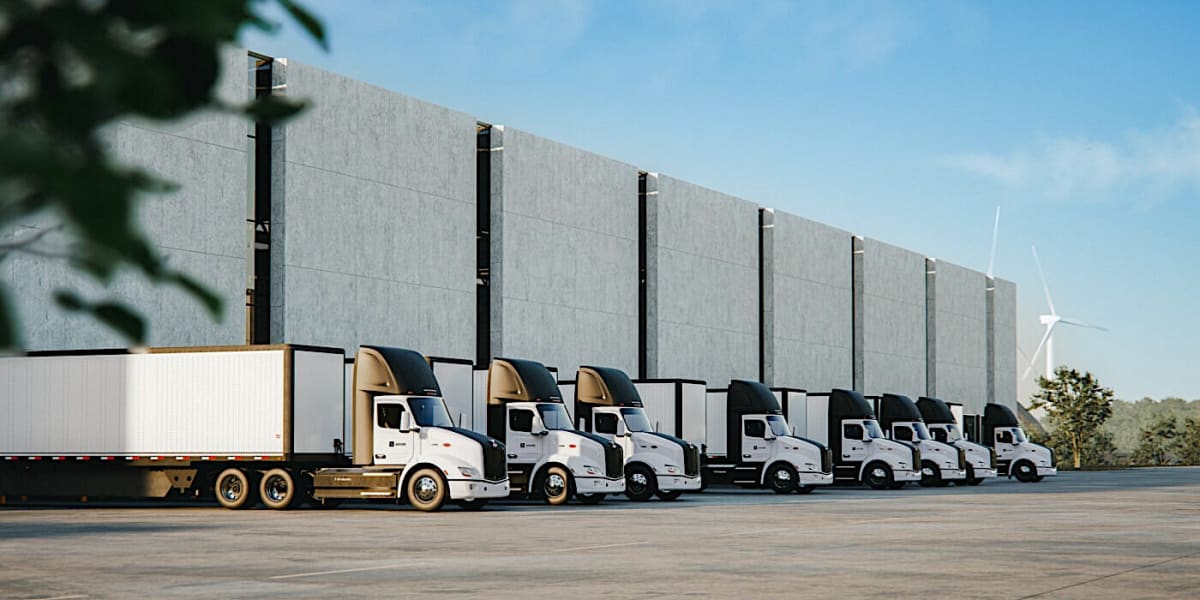 Amazon Deploys 75 Electric Semi Trucks Across US - Image 2