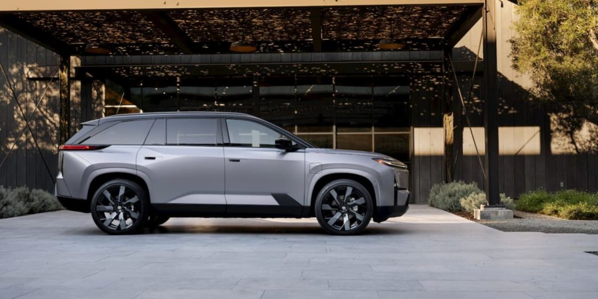 Lexus TZ Electric SUV Spotted Testing in Europe - Image 4