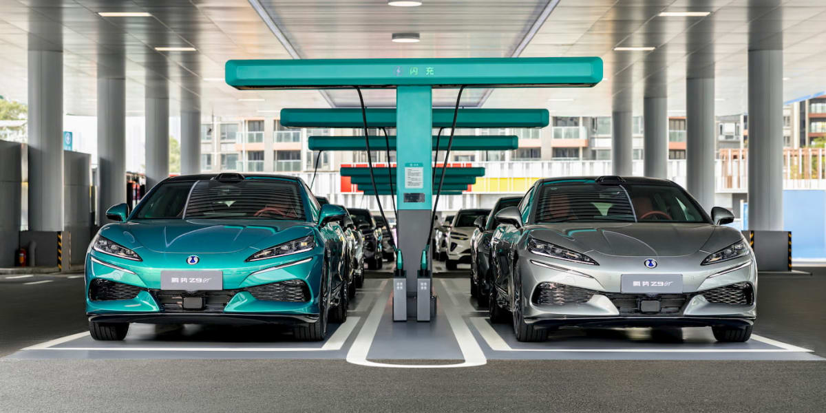 BYD Offers 18 Months Free 5-Minute EV Charging in China - Image 2