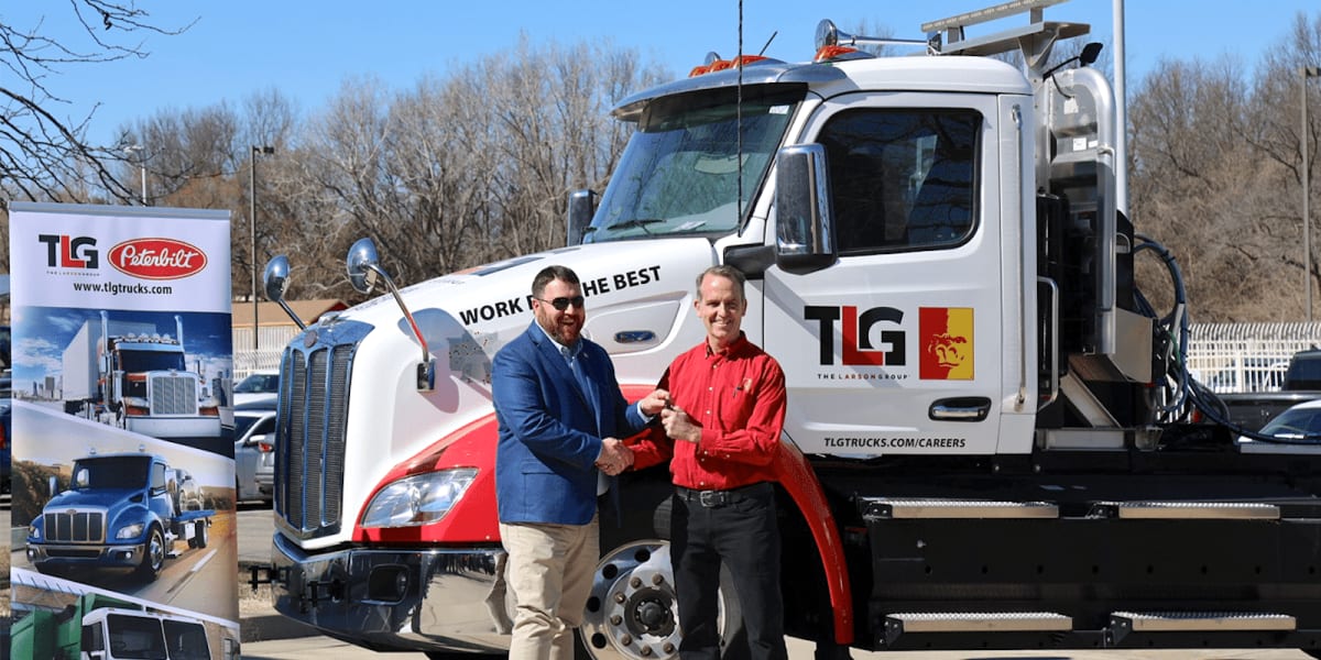 Kansas University Gets Electric Semi Truck Donation - Image 2