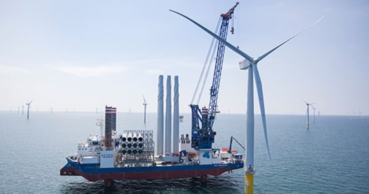 US Completes First Major Offshore Wind Farm - Image 2