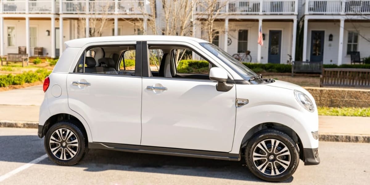 $20K Microcar Seats 4, Goes 85 Miles on Public Roads - Image 2