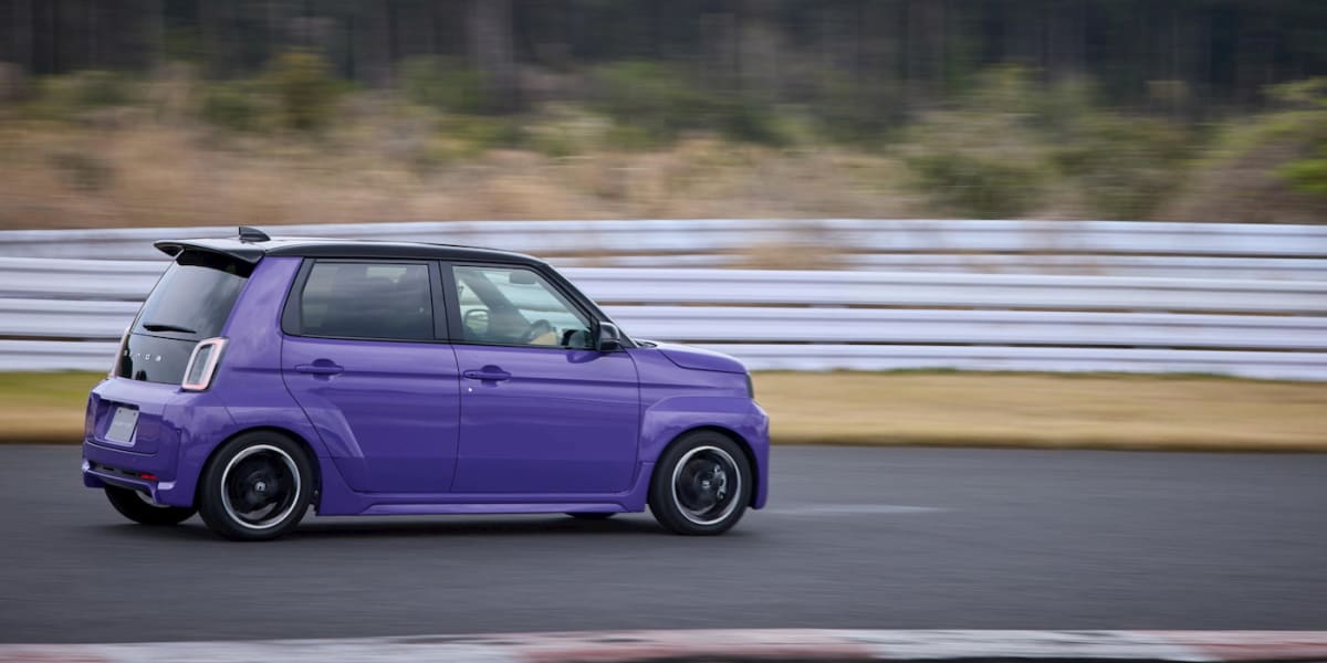 Honda's $21K Electric Hot Hatch Sells 7,000 in a Month - Image 2