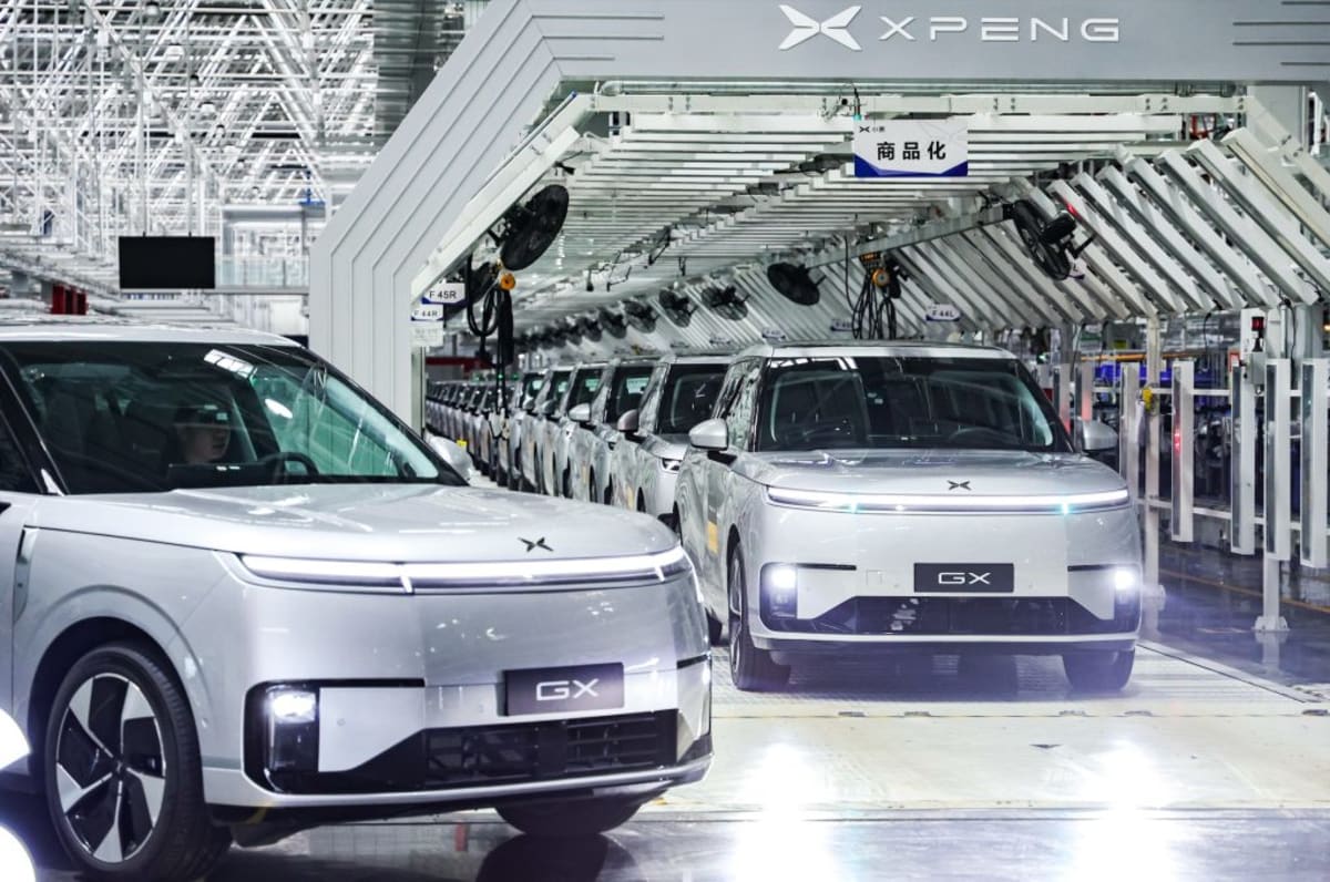 China's XPeng Produces First Mass-Market Robotaxi - Image 3