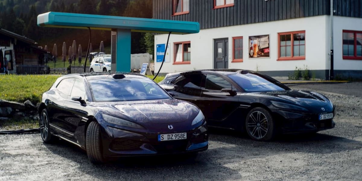 BYD's 5-Minute EV Chargers Launch in Europe at Half Tesla's Price - Image 2