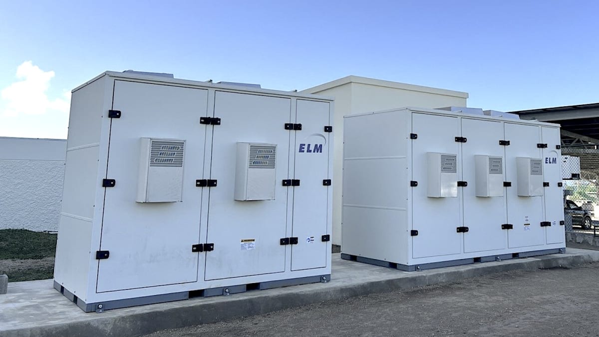 Peoria Solar Project Powers 400+ Homes with Battery Storage - Image 2