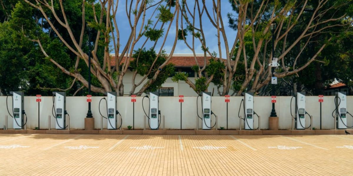 Santa Barbara Gets 20 Fast Chargers and Giant Battery - Image 3