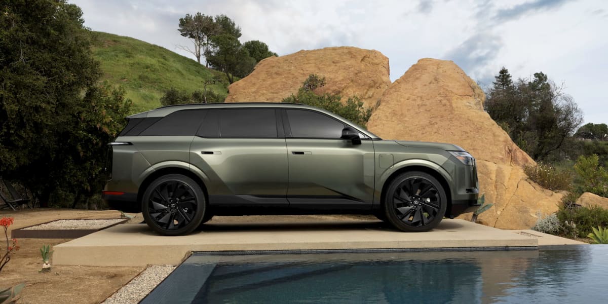 Toyota and Lexus Launch 300-Mile Electric Family SUVs - Image 2