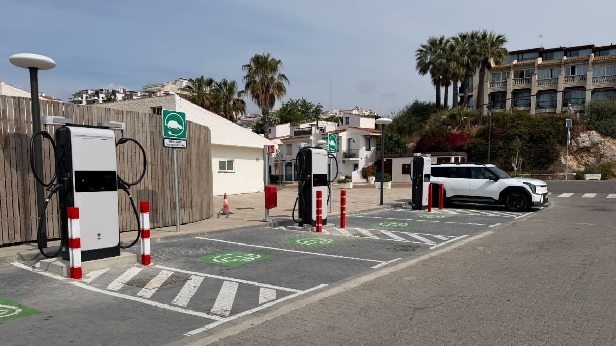 Spain Gets Smarter EV Chargers That Share Power - Image 2