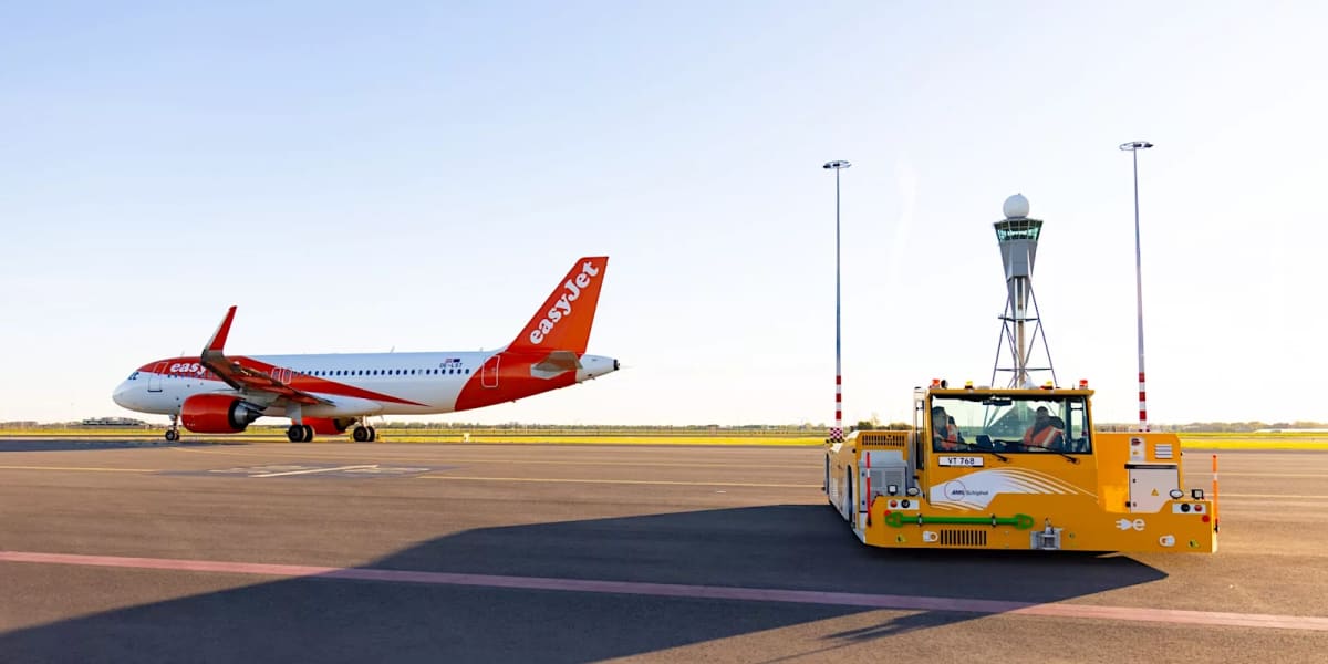 Amsterdam's Electric Tug Cuts Airport Emissions by 80% - Image 2