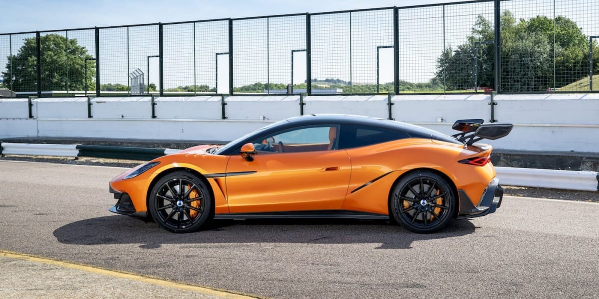 BYD's $193K Electric Supercar Beats Lamborghini in Drag Race - Image 2