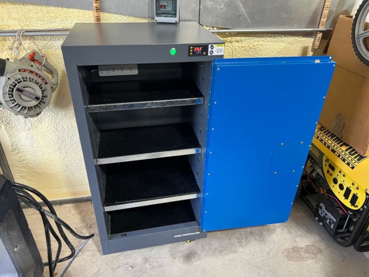 Fire-Safe Battery Cabinet Protects E-Bike Riders at Home - Image 4