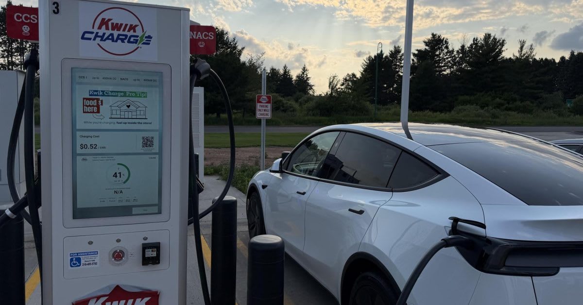 Minnesota Gets $41M for 40 New EV Charging Stations
