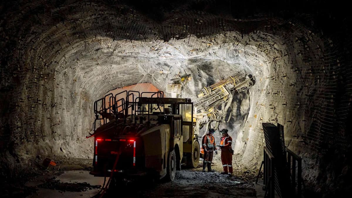 Canada's First All-Electric Mine Goes 8,500 Feet Deep - Image 3