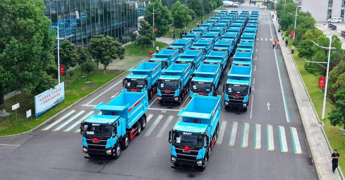 Chinese Firm Ships 800 Electric Construction Vehicles in a Month
