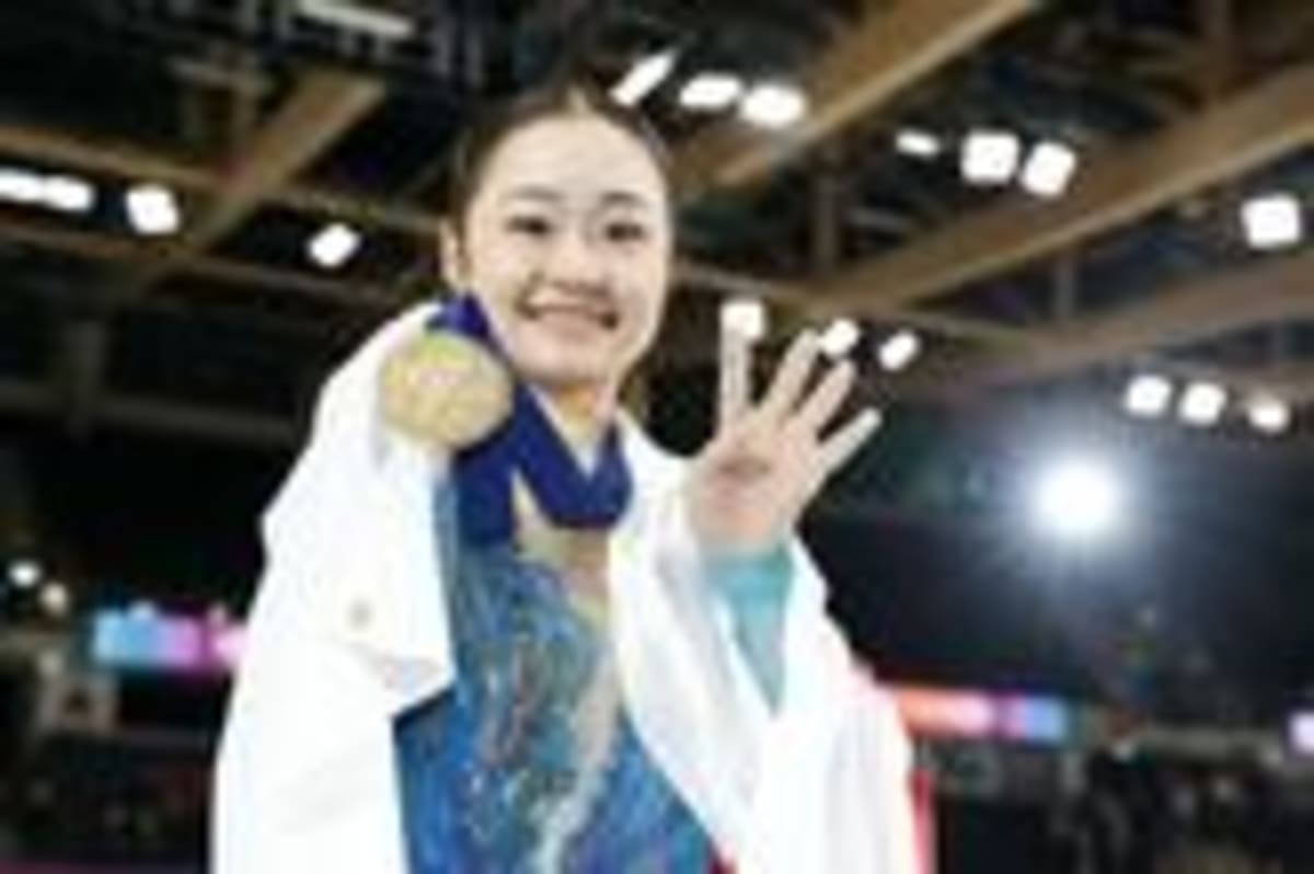 Japanese Skater Shimada Makes History With 4th Junior Title - Image 4