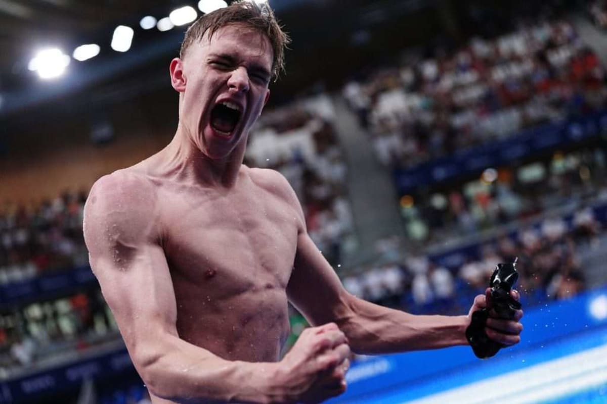 Teen Swimmer Shatters 1500m World Record at Paris 2026 - Image 2