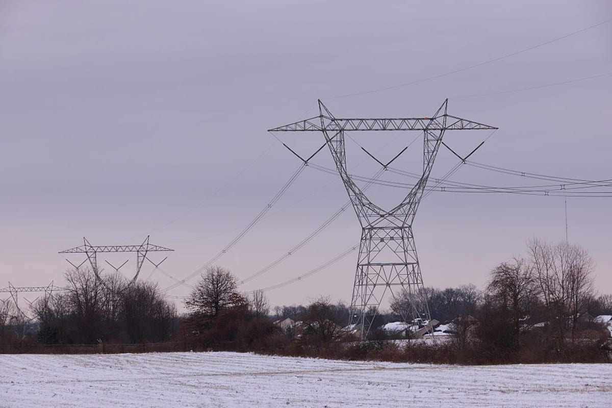$1 Billion Flows Into Solar Every Day as Clean Energy Soars - Image 3