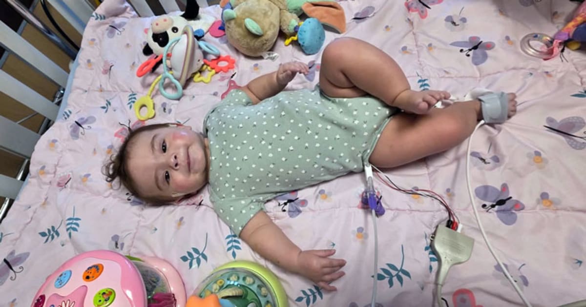 Postal Clerk's CPR Saves 8-Month-Old at Arizona Post Office - Image 4