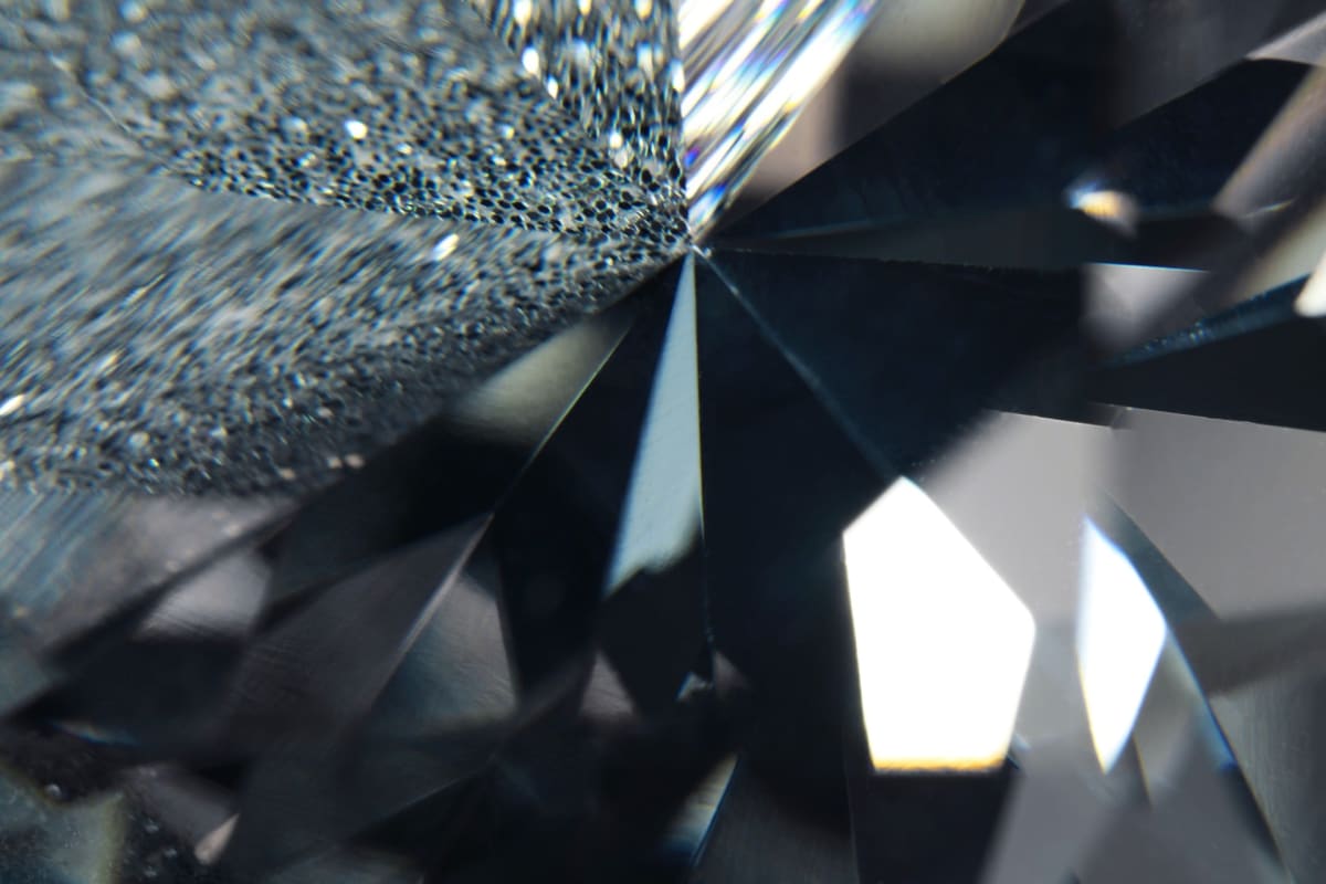 Scientists Create Hexagonal Diamond 50% Harder Than Normal - Image 2
