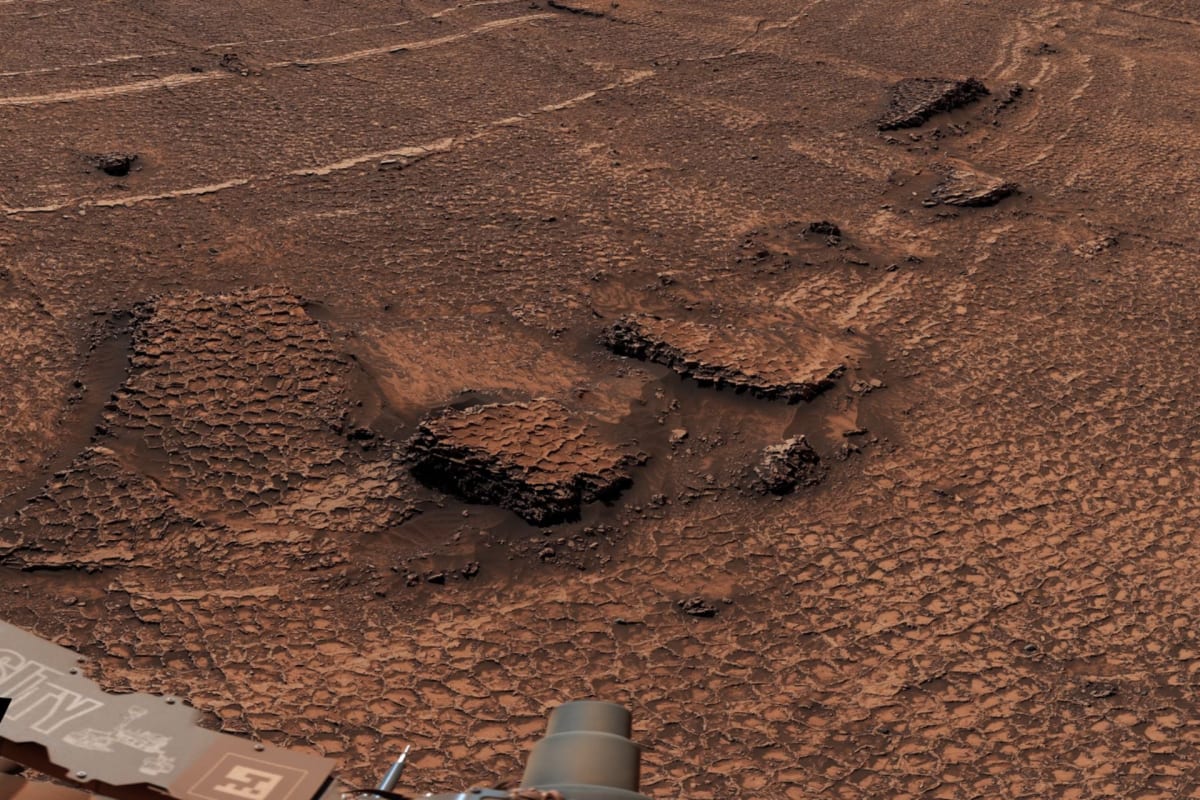 NASA Rover Finds Vast Honeycomb Patterns on Ancient Mars Lake - Image 2