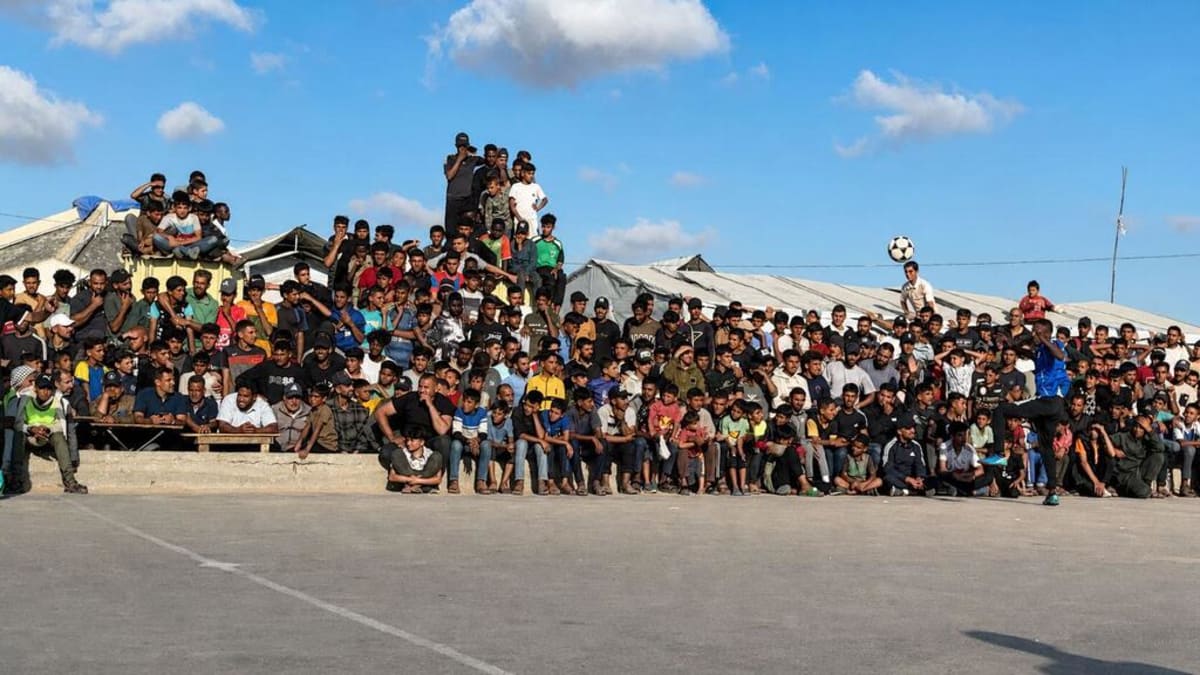 Football Brings Joy to Gaza Camps Despite Harsh Conditions - Image 3