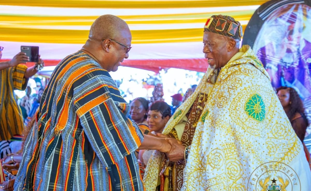 President Mahama addressing crowd at Gonjaland Youth Association anniversary celebration in Buipe, Ghana