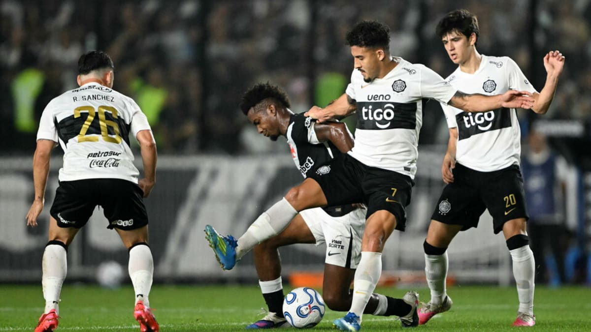 Peruvian Underdog Crushes Giant 6-1 in Historic Upset - Image 5