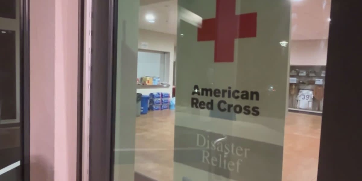 Hawaii Volunteers Rally After Hurricane Lowell Hits Islands