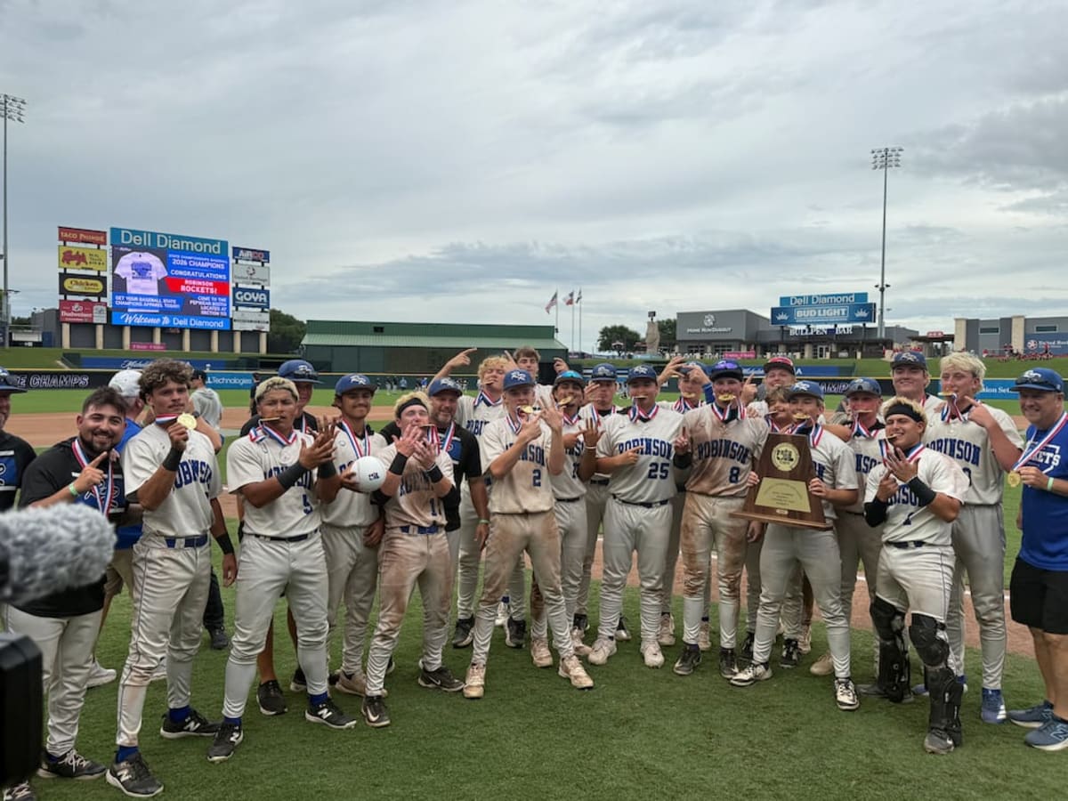Robinson High Wins First-Ever Texas Baseball Championship - Image 2