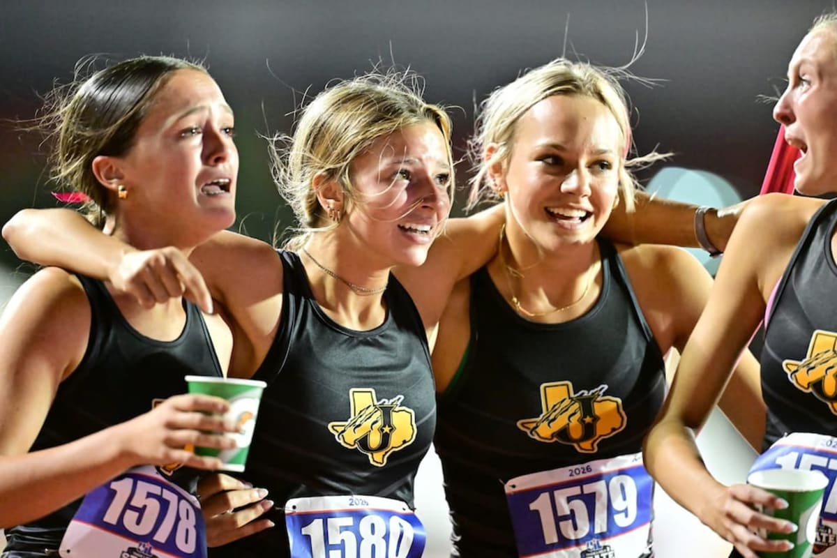 Texas Sisters Win State Title, Break School Record Together - Image 3
