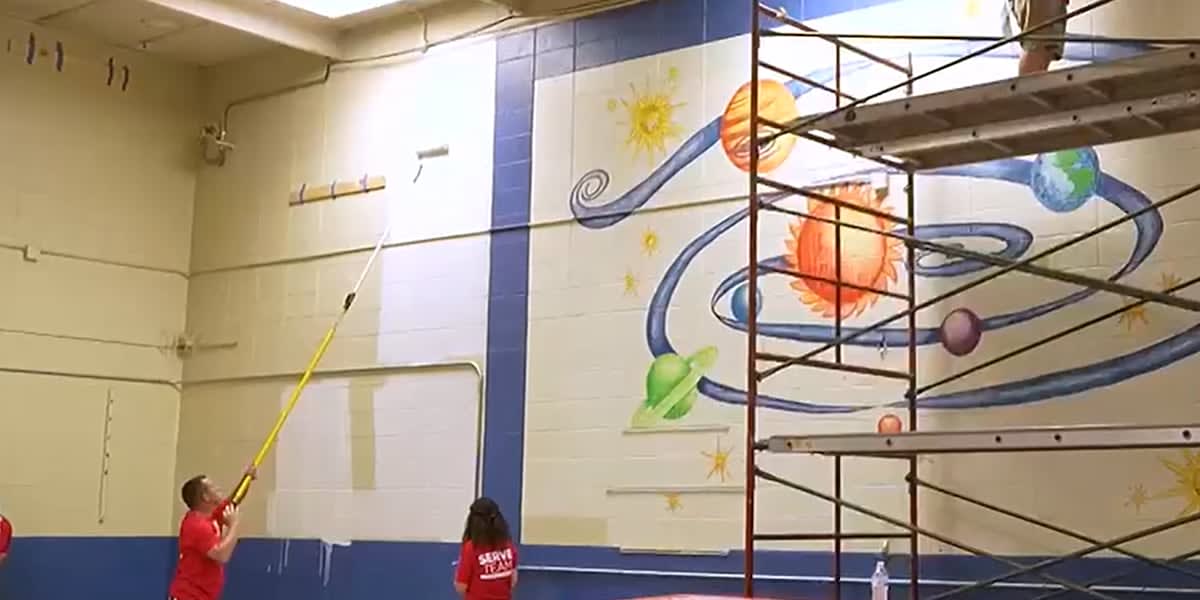 Church Volunteers Beautify Two Missouri Schools for Free